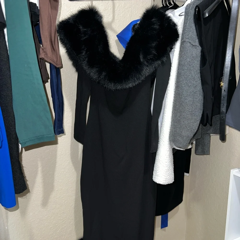 Black midi elegant dress - Picture 2 of 5